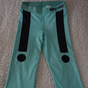 Nike Pro Aqua Cropped Leggings Exclamation Point
